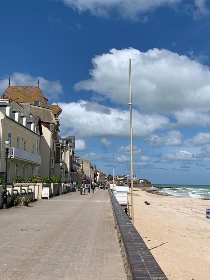 Saint-Aubin-Sur-Mer: Bel appartement traversant Exterior foto